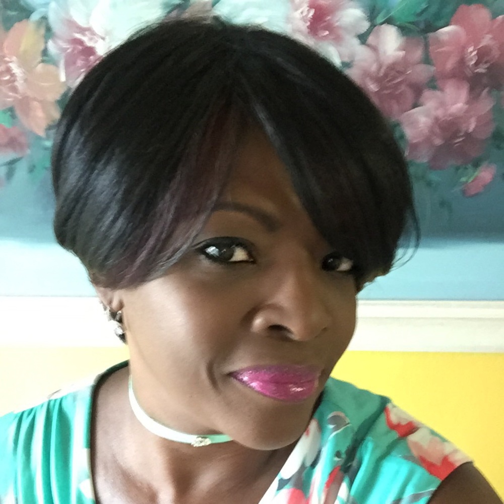 Short Bob - Picture 4 of 8